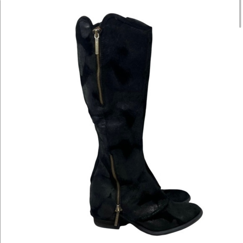 Donald Pliner Riding Boot